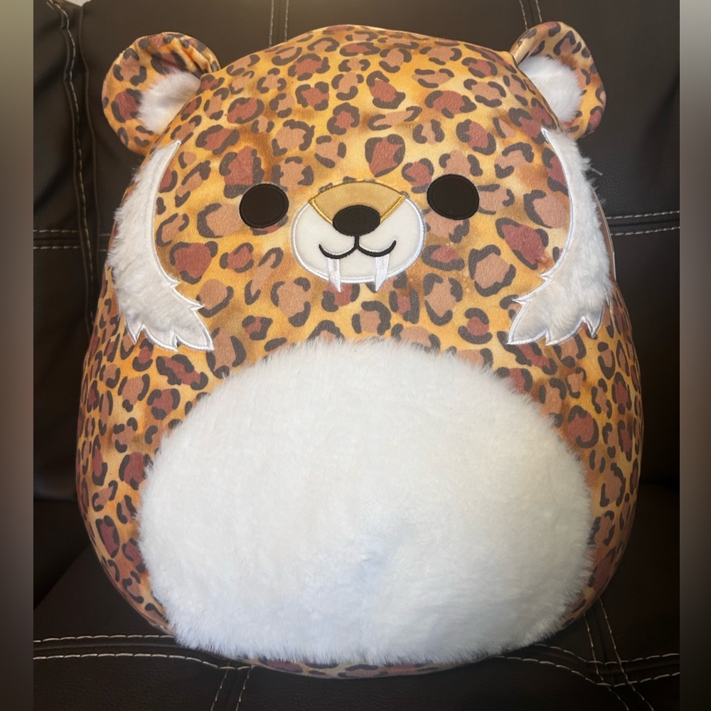 Cheetah Squishmallow - NWT
